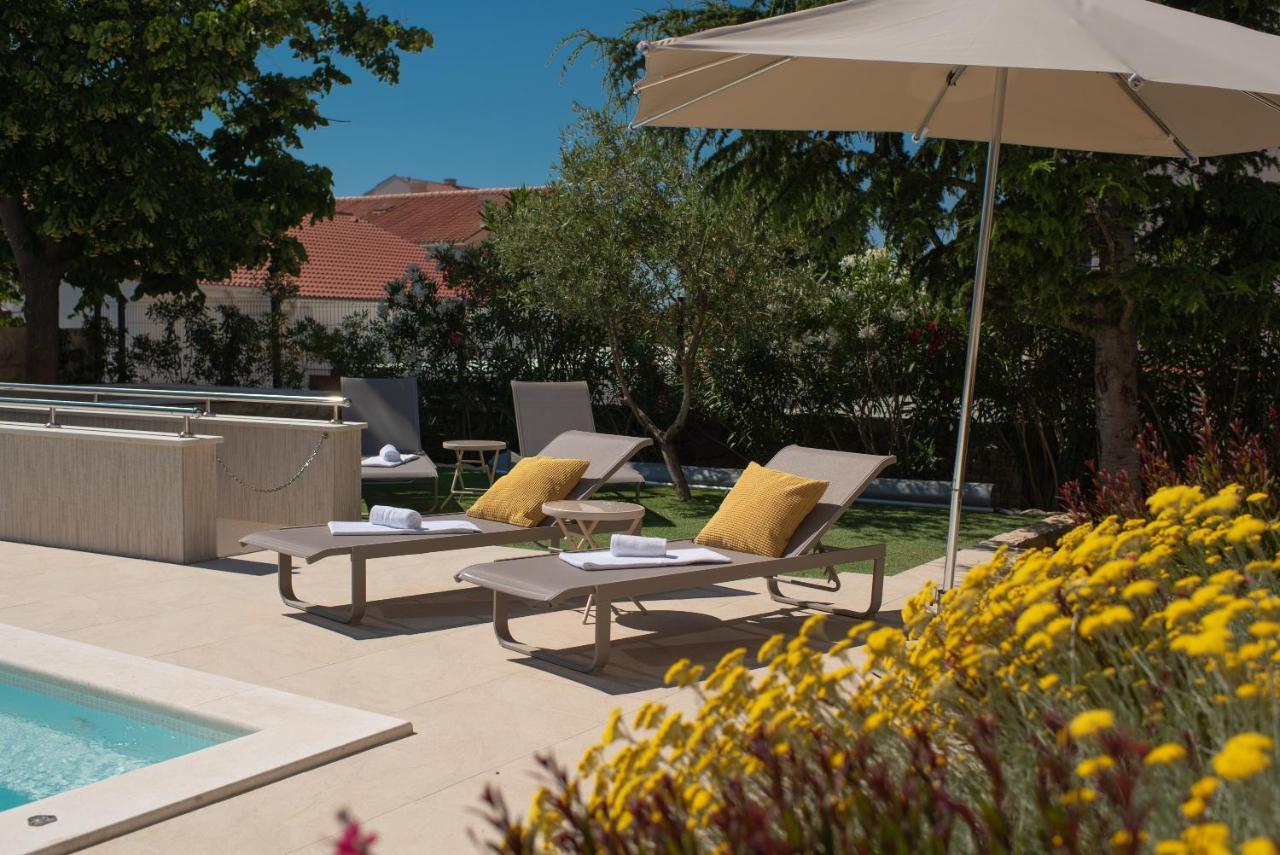 Pool Apartments Galeb Novalja Exterior foto