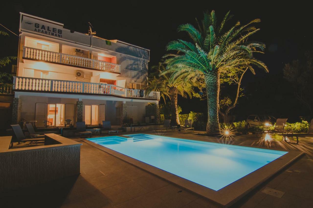 Pool Apartments Galeb Novalja Exterior foto